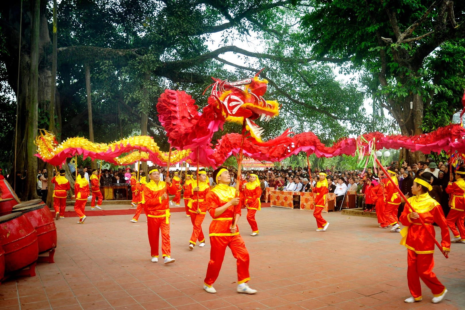 Lễ hội Thành Bản Phủ