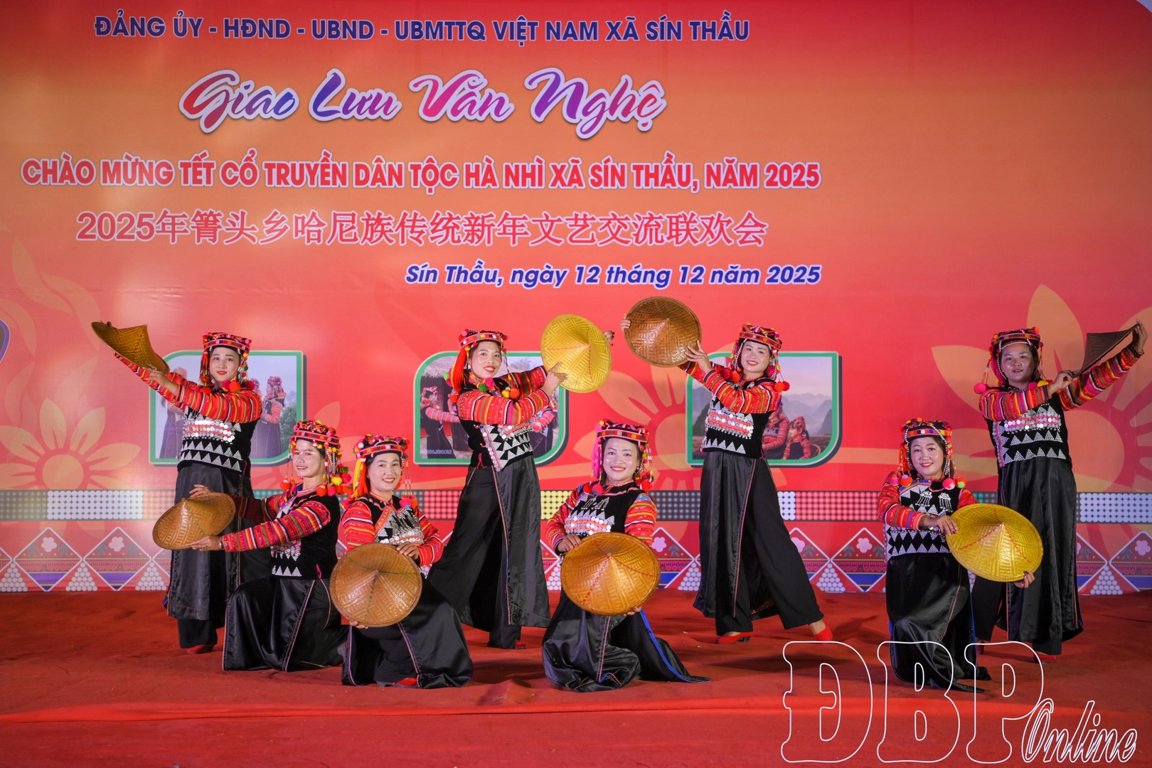 Sín Thầu vui tết cổ truyền dân tộc Hà Nhì