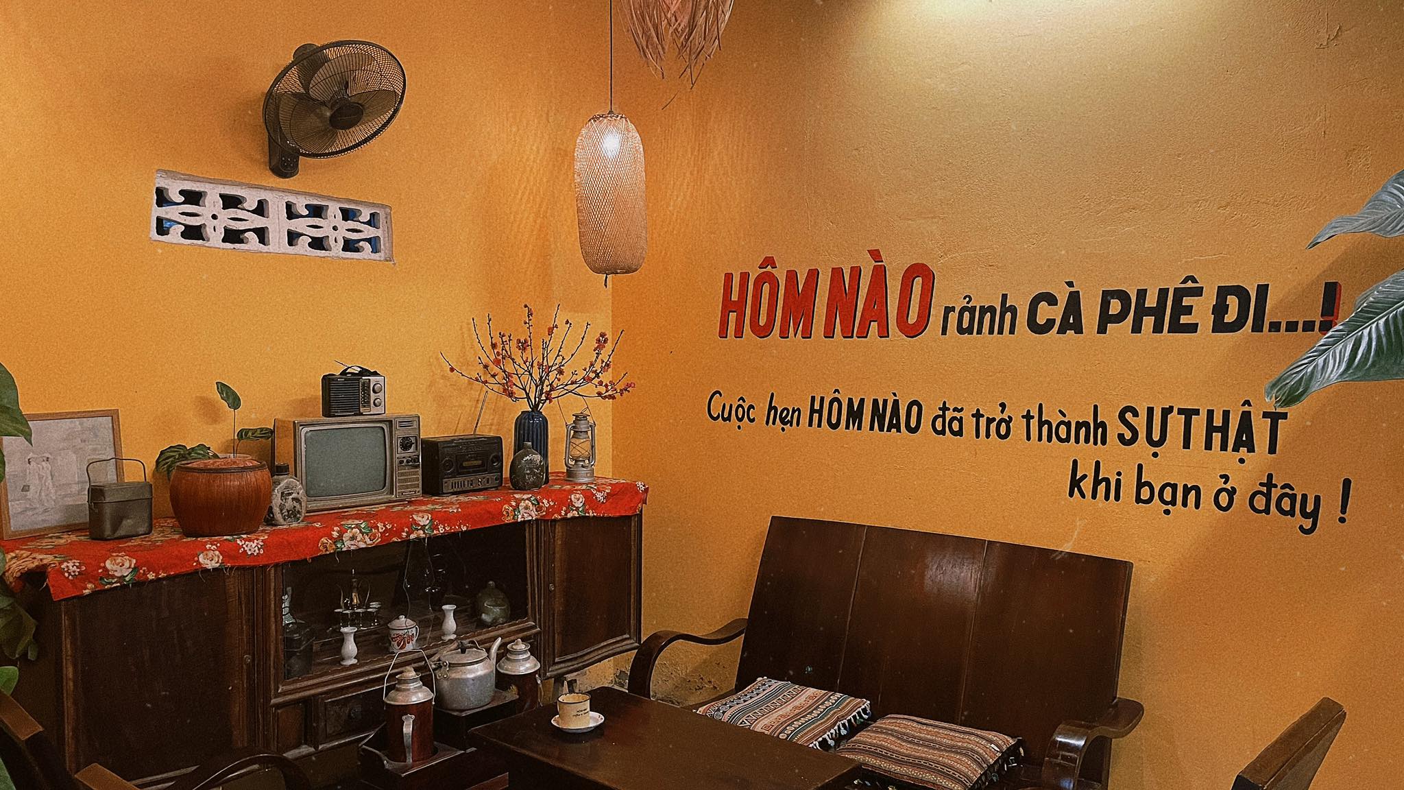 Hôm Nào Coffee ‘N Kitchen